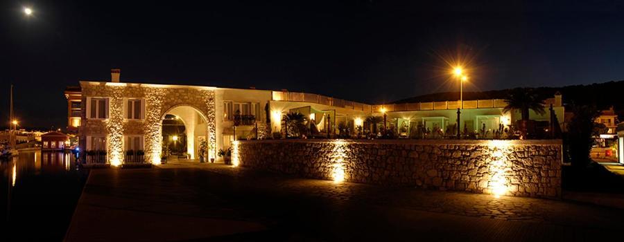 Cesme Marina Konukevi Exterior photo